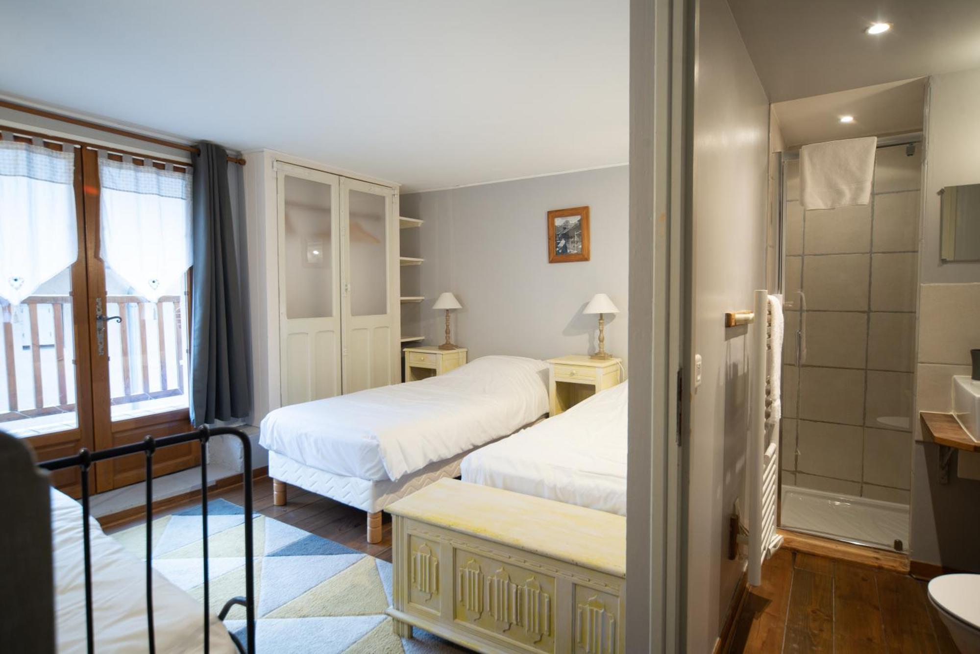 Maison Caramel Landry Room photo