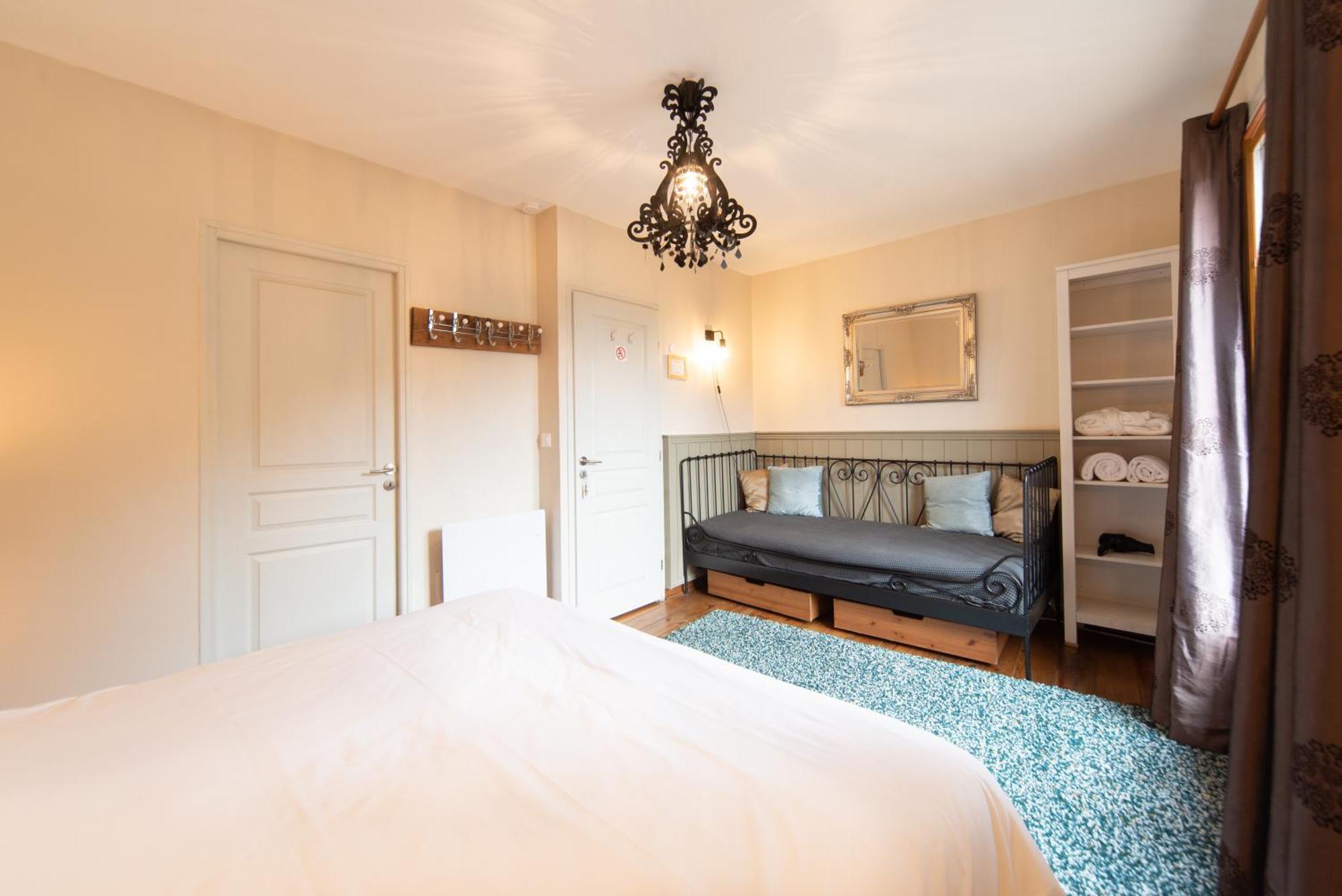 Maison Caramel Landry Room photo